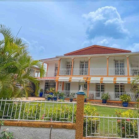 Domaine Lyscelle Apartment Sainte-Rose Luaran gambar