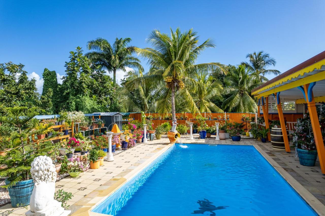 Domaine Lyscelle Apartment Sainte-Rose Luaran gambar